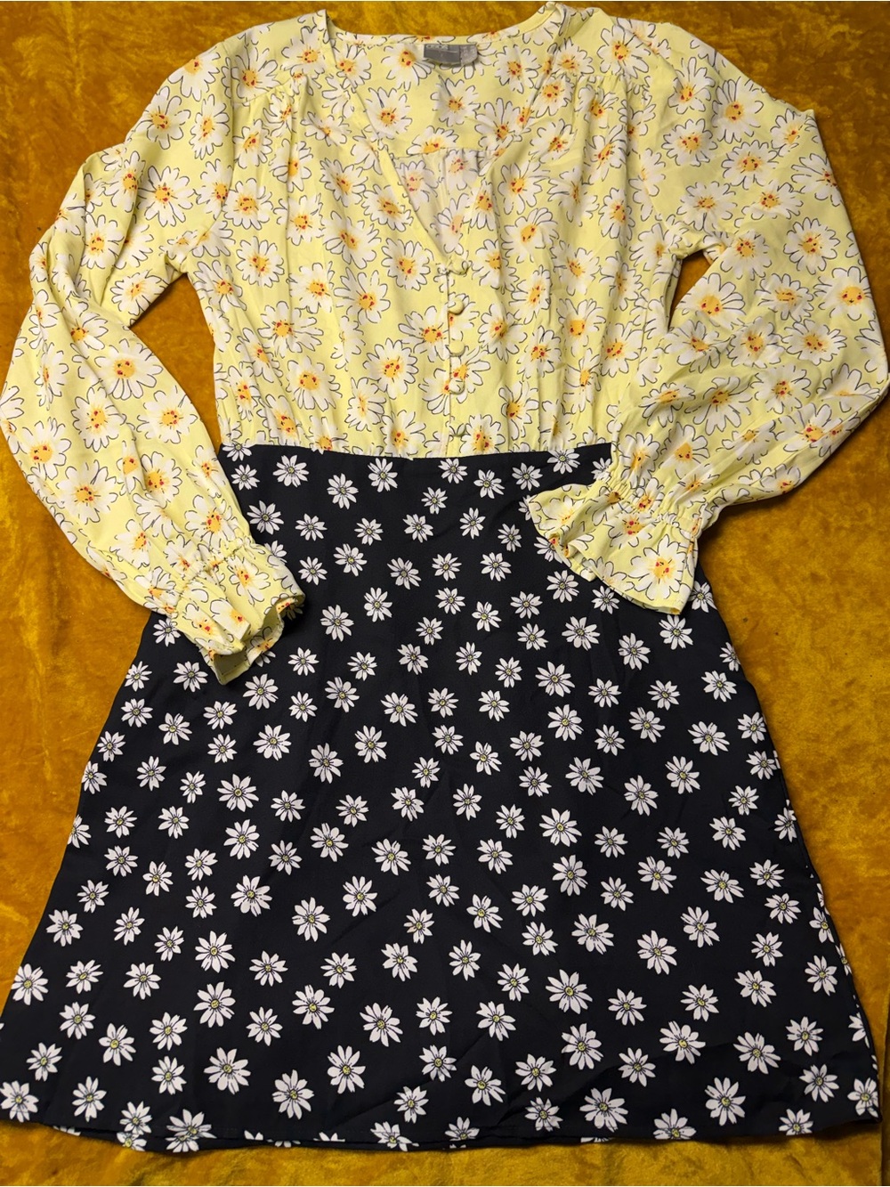 ASOS women’s floral mini dress size 6!